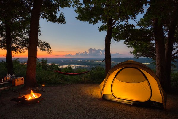 Comment organiser un camping pour une expédition de kayak sur le lac Baïkal?